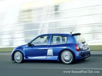 Renault-Clio_V6_Renault_Sport_2003_14.webp