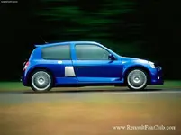 Renault-Clio_V6_Renault_Sport_2003_17.webp