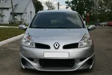 Renault-Clio-3-Shogun-2.webp