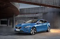 2013-Volvo-V40-R-Design-3.webp