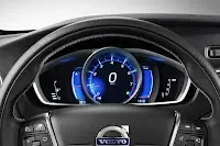 2013-Volvo-V40-R-Design-Interior-3.webp