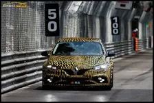 f1-megane-rs12.webp