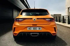 yeni-renault-megane-rs-8.webp