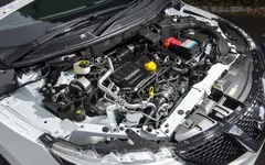 ashqai-2014-1.5-dCi-Engine-FrontSeatDriver.co_.uk_.webp