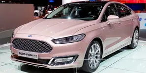 614_FordGeneva2016_Mondeo_Vignale_MilanoGrigio_(1).webp