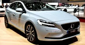 2016-volvo-v40-galeri.webp